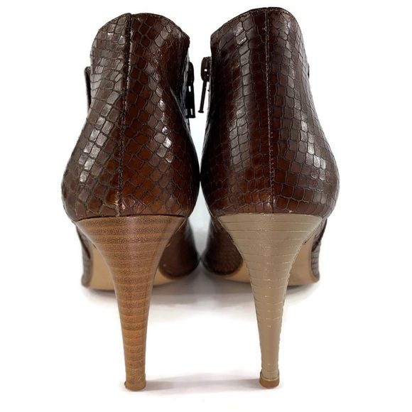 Kenneth Cole Snake Pattern Ankle Boots Size 8.5M - Picture 5 of 12